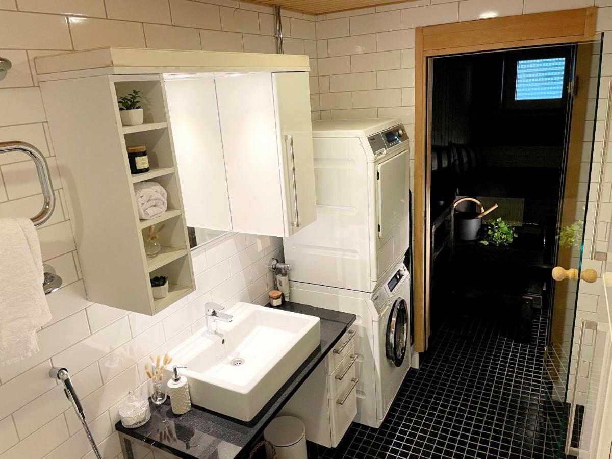 2Ndhomes Unique And Luxury Kamppi Center Apartment With Sauna And Big Terrace Helsinki Ngoại thất bức ảnh